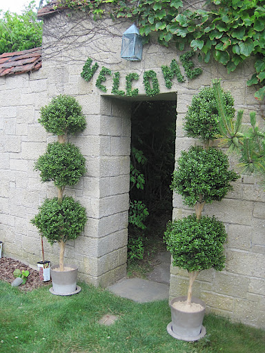 A snapshot of the welcome area.