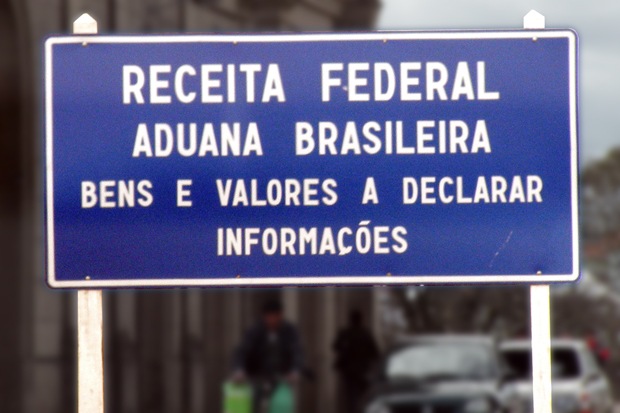 [placa%2520na%2520ponte%255B4%255D.jpg]