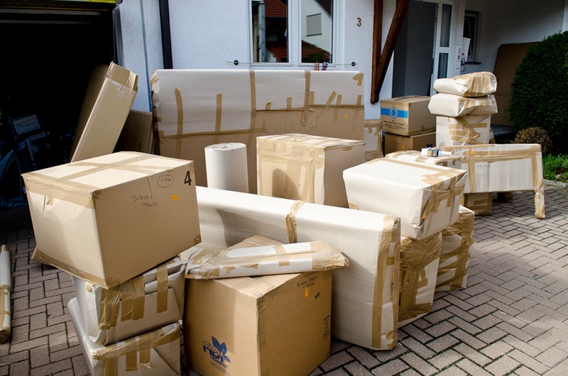 [Moving-8%255B3%255D.jpg]