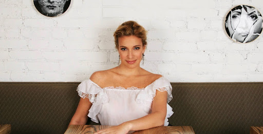 Chef, restaurateur, and cookbook author, Donatella Arpaia hosts 