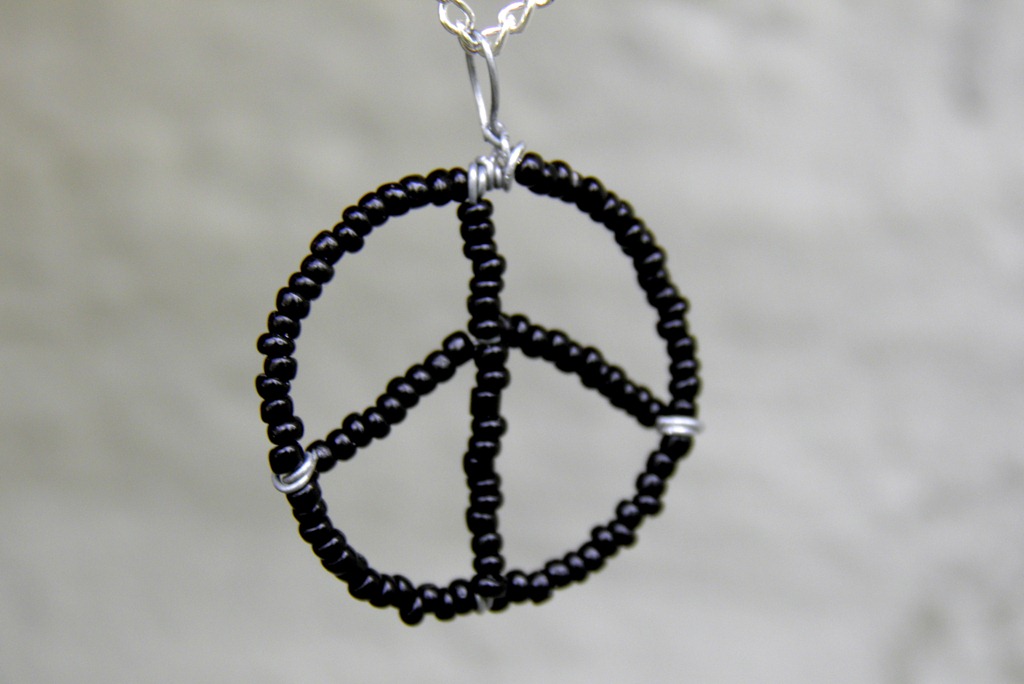 [RB-PEACE-NECKLACE-55.jpg]