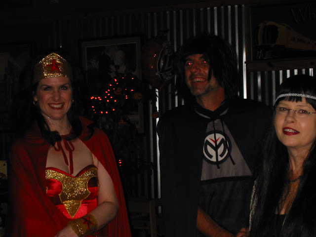 05hallow13.JPG