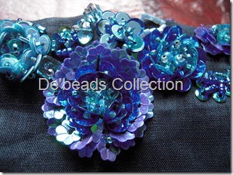 Bunga sequins goddy berwarna biru DSCN1361
