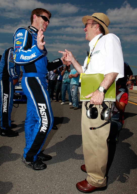 [2011%2520Michigan%2520June%2520Carl%2520Edwards%2520Jack%2520Roush%255B3%255D.jpg]