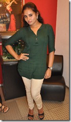 Tamil Actress Aarushi at Cinema Calendar 2013 Launch Photos