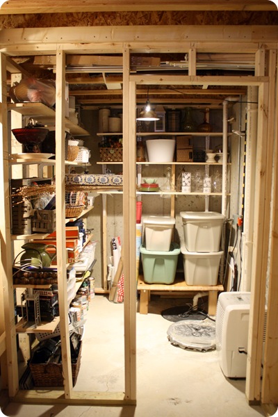 Our new basement storage room, Thrifty Decor Chick