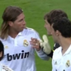 [Casillas%2520y%2520ramos%255B2%255D.jpg]
