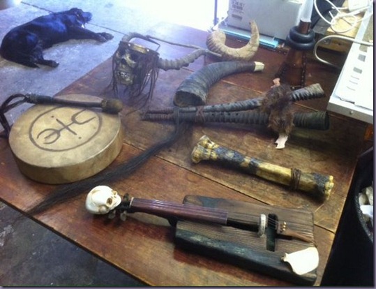 lords_of_salem_props.608x451 lords_of_salem_props.608x451