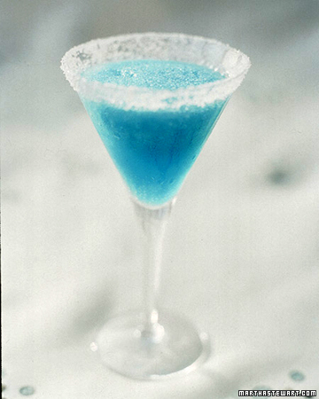 Like an inviting pool, this color just makes you want to dive right in.