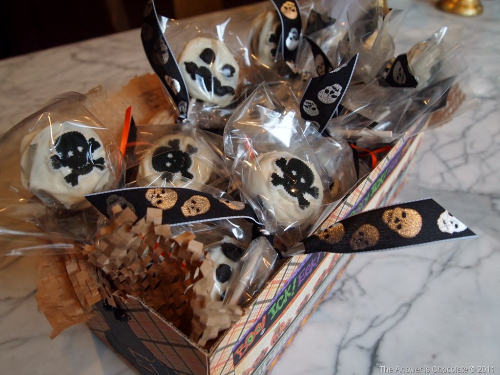 [Boo%2520Box%2520Cookie%2520Pops%2520%25283%2529%255B8%255D.jpg]