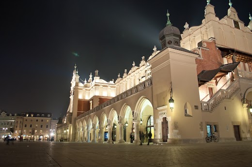 Sukiennice - Rynek Krakowski DSC_7946.jpg