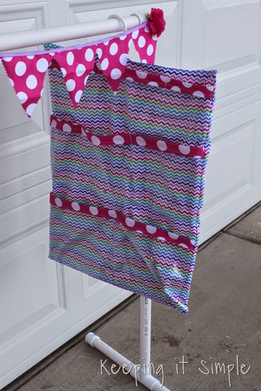 [DIY%2520Little%2520Girls%2520Hanging%2520Jewelry%2520Holder%2520%252815%2529%255B4%255D.jpg]