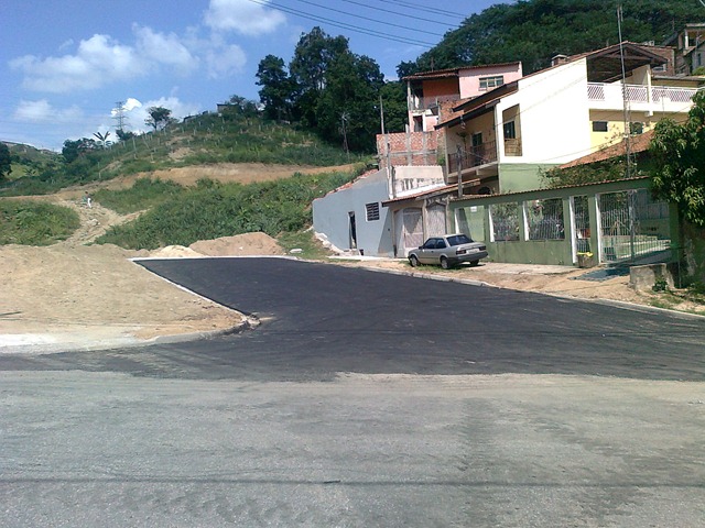[PAVIMENTA%25C3%2587AO%2520TRECHO%2520AV%2520CARMEN%2520GANLAN%2520BURGOS%255B4%255D.jpg]