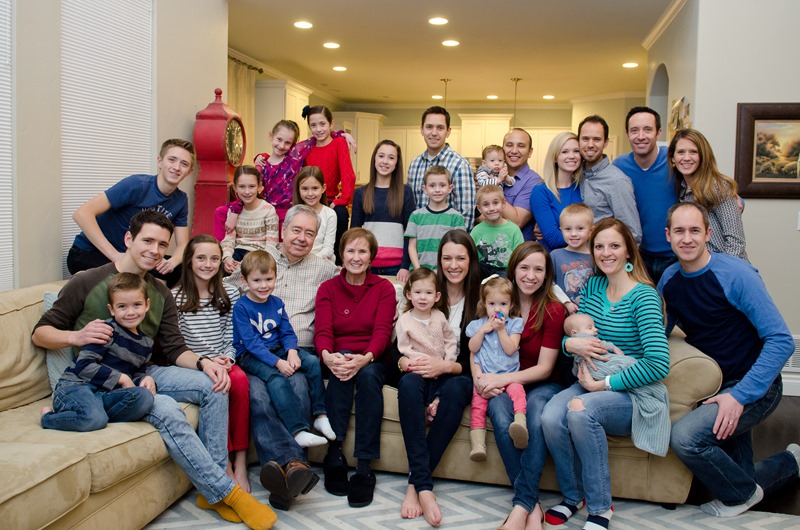 [Family%2520Pic-1%255B3%255D.jpg]