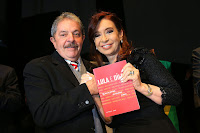 Lula e Cristina Kirchner inauguram universidades de trabalhadores, em Buenos Aires