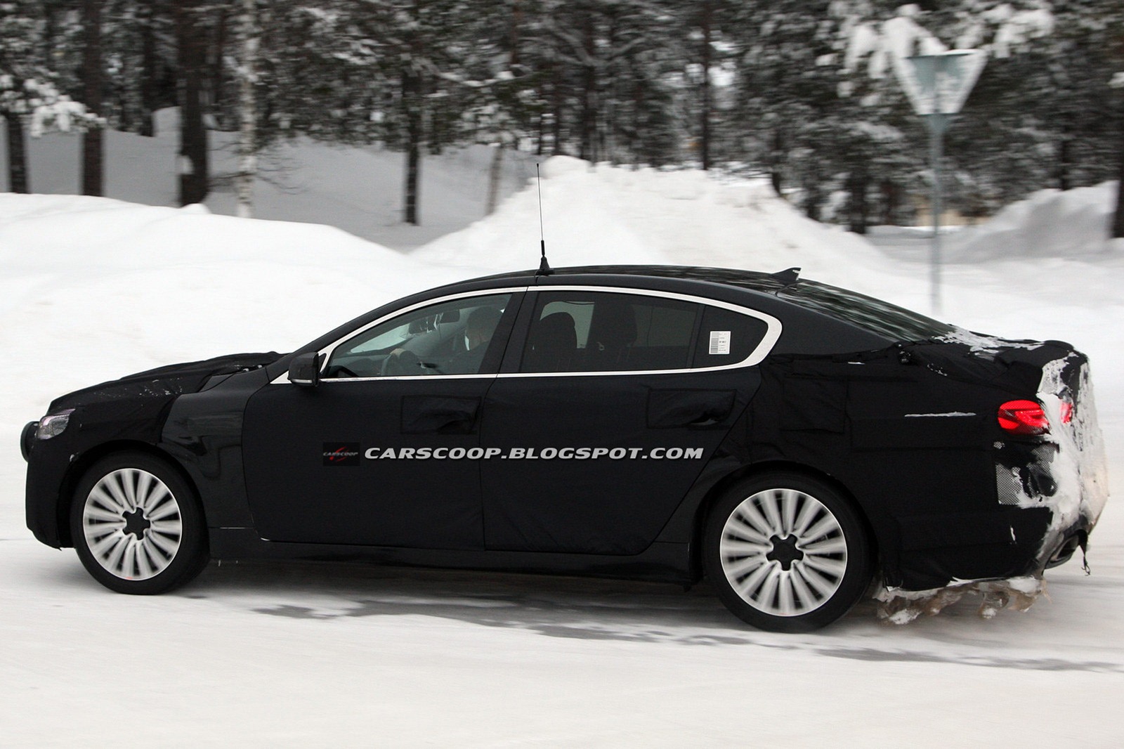 [2013-Kia-K9-6%255B3%255D.jpg]