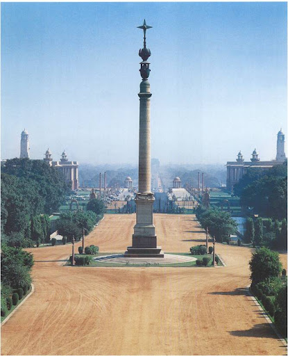 View from the roof of Viceroy's house East, past the Jaipur Column, to the All India gate at the end of King's Way.