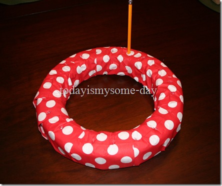 valentines napkin wreath 2