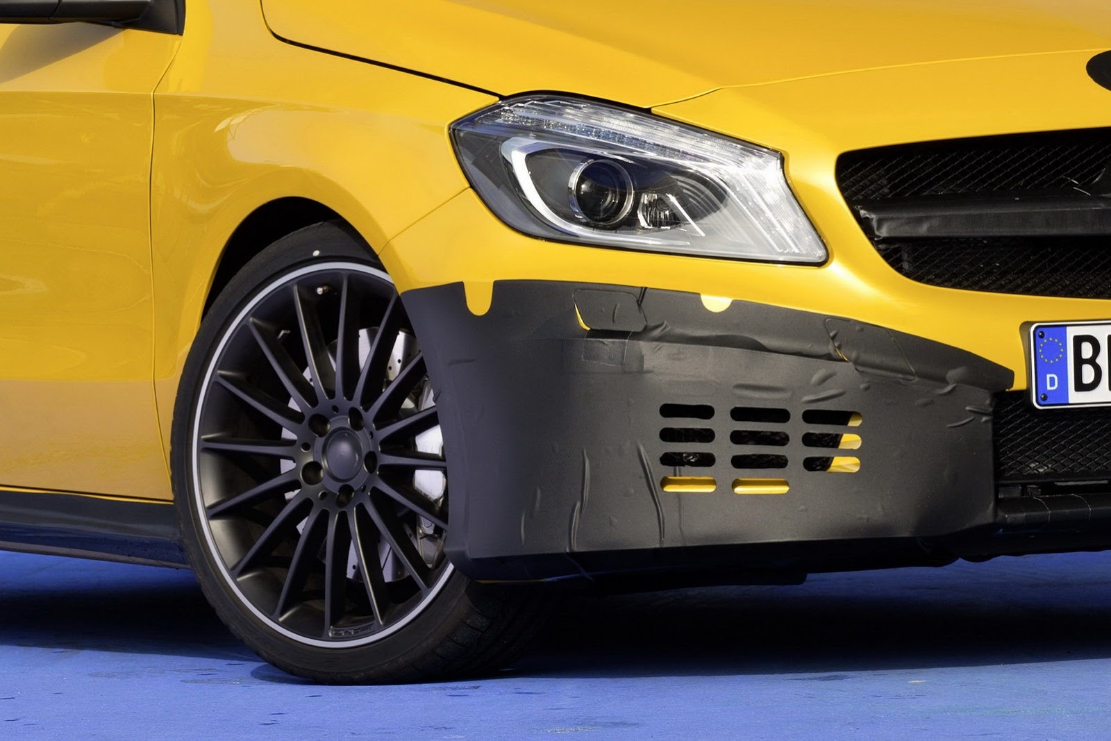 [2013-Mercedes-A45-AMG-3%255B3%255D.jpg]