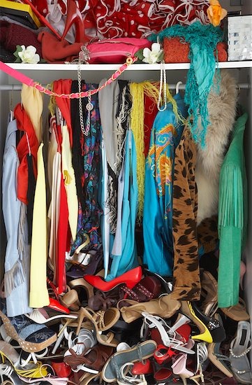 [messy%2520closet%255B6%255D.jpg]