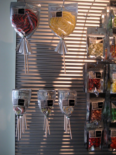 Lollipops come in small, medium, and large.  I'll take the large, thanks.
