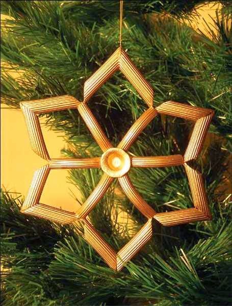 making christmas tree ornaments with pasta making christmas tree ornaments with pasta
