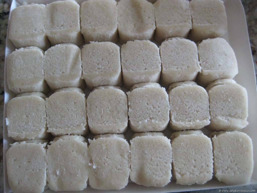 [dough%2520pieces%255B9%255D.jpg]
