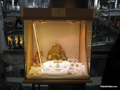 Exposició indumentària Saler_20120221_017.JPG