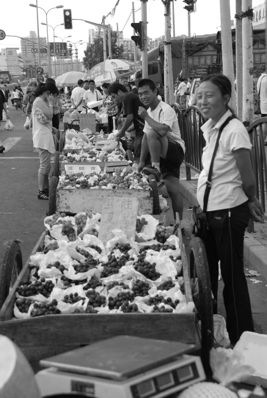 Shanghai - Marché poisson - Les étals dans la rue
