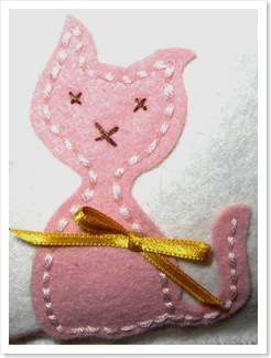 gatto in pannolenci appliquè