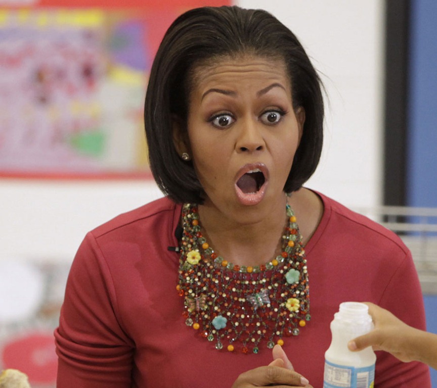 [2010-05-21-MICHELLEOBAMANECKLACE2.jpg]