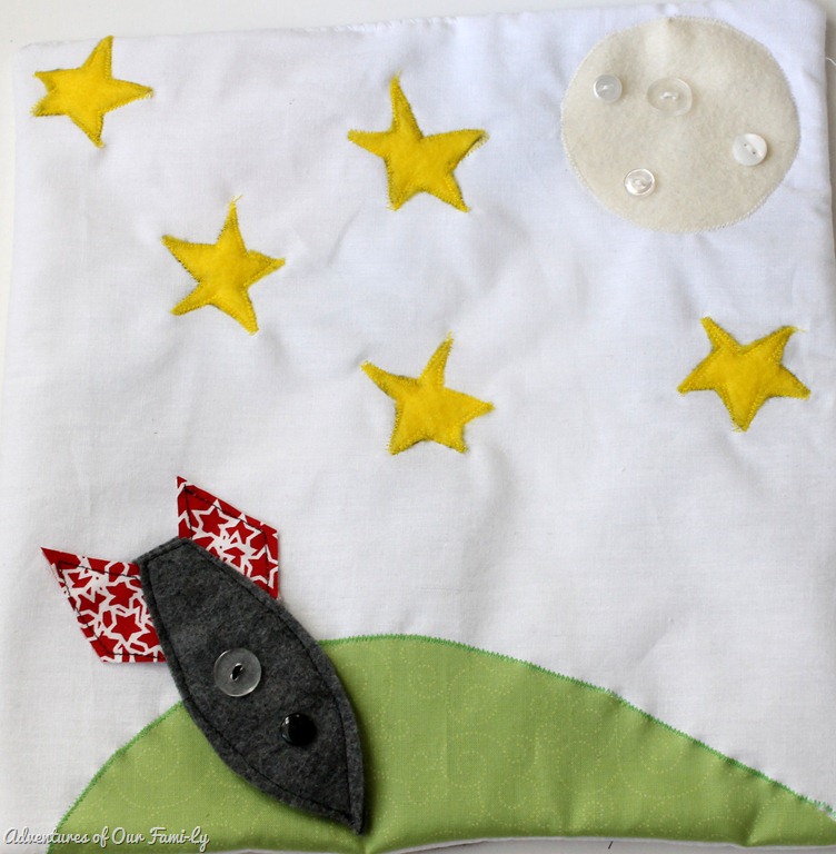 [Quiet%2520book%2520DIY%2520space%2520ship%2520felt%2520template%255B3%255D.jpg]