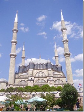 450px-Salimiye_Masjid Edirne,