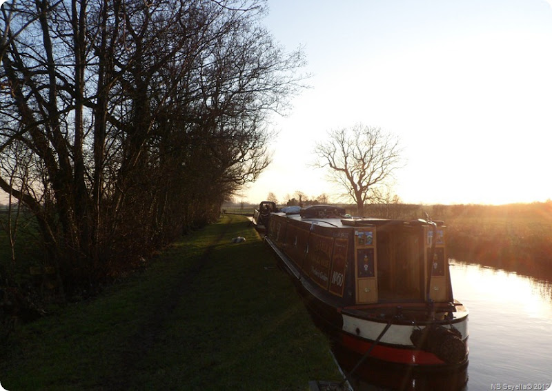 SAM_0021 Moored near B 12