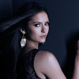 nina-dobrev-1600x1200-39874.jpg