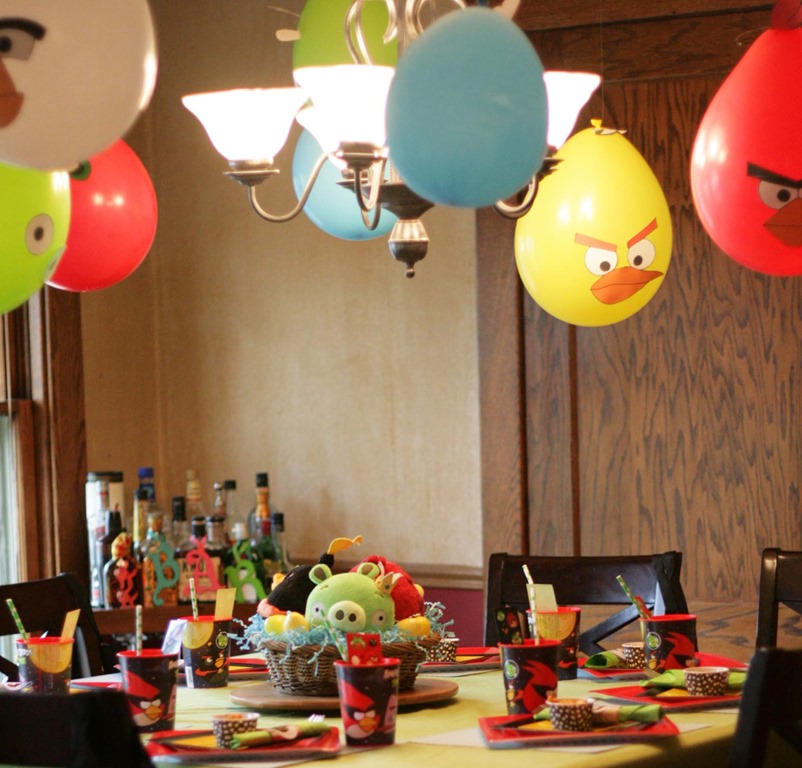 [Angry%2520Birds%2520Party%2520081%255B8%255D.jpg]