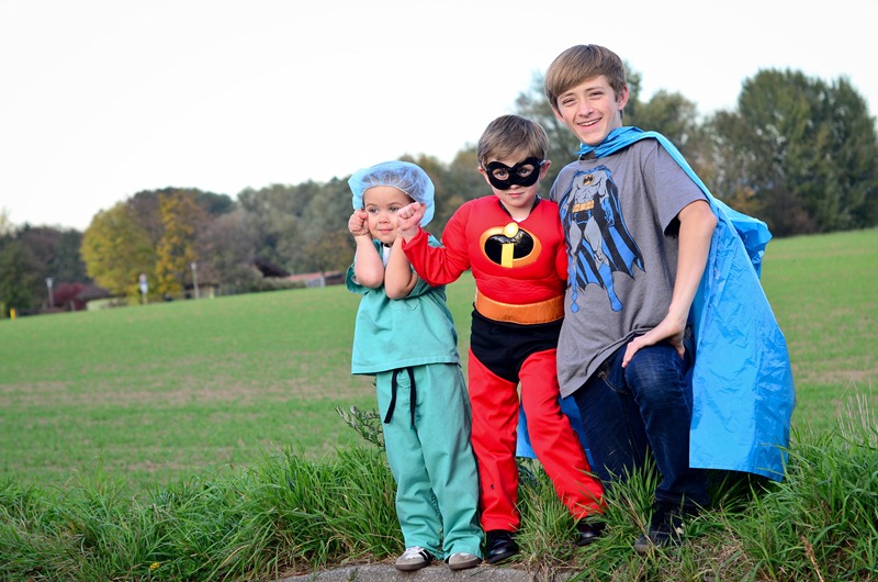 [Ryan%2520and%2520boys%255B3%255D.jpg]