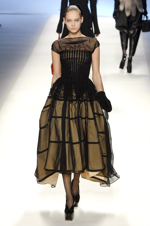 [LouisVuittonFall2008jZEVb-TgU6Rxx4.jpg]