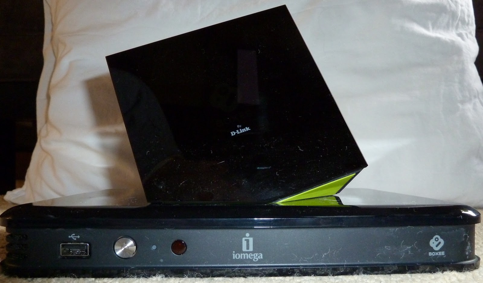 [Boxee.Front%255B4%255D.jpg]