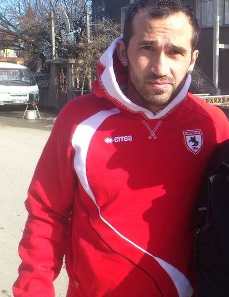 [gekas43.jpg]