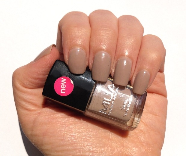 02-mua-cosmetics-nail-polish-shade-19-review-swatch-nude