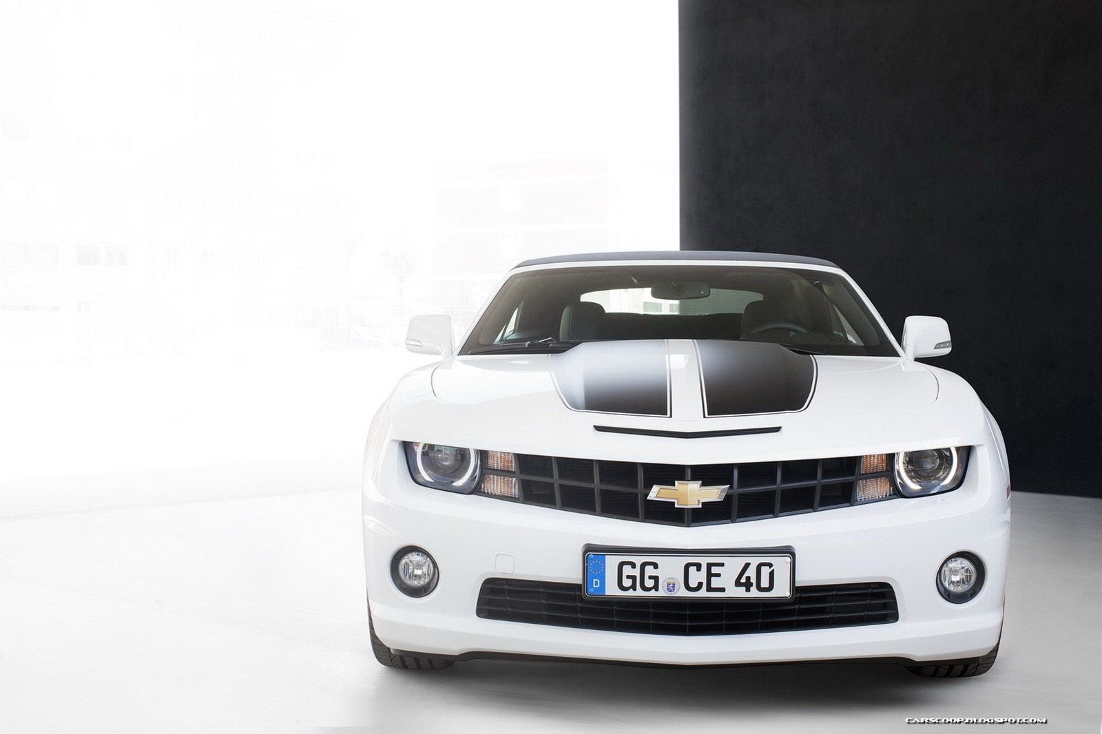 [2012-Chevrolet-Camaro-Euro-69%255B2%255D.jpg]