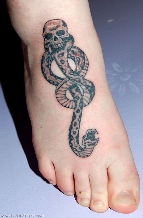 tatuagens harry potter tattoo reliqueas da morte bruxos fan desbaratinando (33)