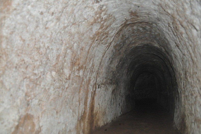 cu-chi-tunnels-15