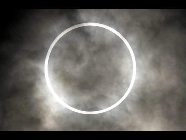 [eclipse%2520anular_6%255B2%255D.jpg]