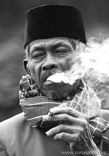 [Reng%2520Tua%2520Malem-Madura%255B2%255D.jpg]