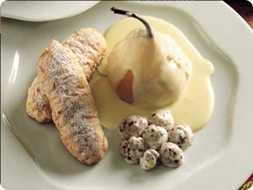 pere sciroppate farcite al mascarpone pere sciroppate farcite al mascarpone