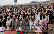 Friday prayer on 60 Meter Rd, Sana'a, Yemen جمعة الوفاء لأبين  في شارع الستين بصنعاء