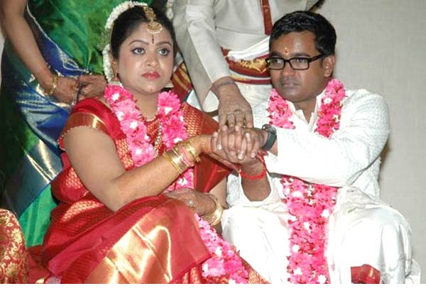 [selva%2520raghavan%2520gitanjali%2520wedding1%255B3%255D.jpg]