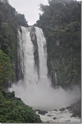 Philippines Iligan waterfall 130929_0130